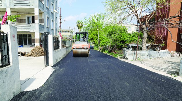 Yüreğir’de asfalt çalışması tam gaz