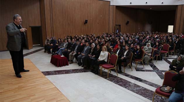 Yüreğir’de "Başarıya giden yol" semineri