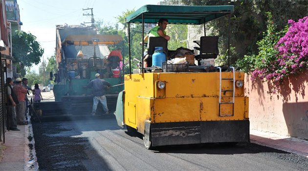 Yüreğir’de bozuk yol kalmayacak