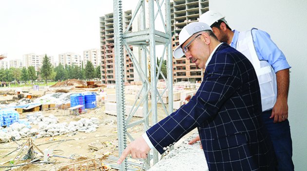 Yüreğir’de sosyal konutlar  rekor hızla tamamlanıyor