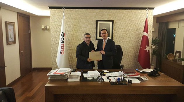 Yüreğir’e iki spor tesisi