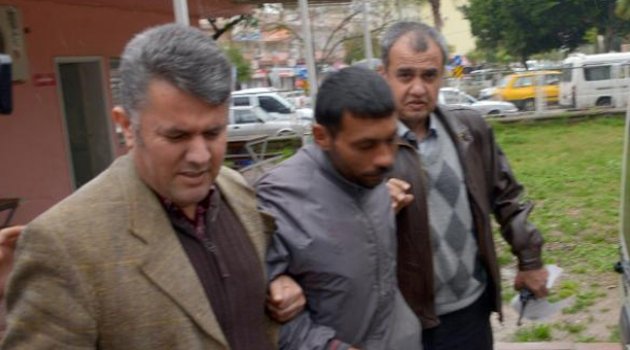 Yurttan izinli aldığı çocuklarını döven baba gözaltına alındı