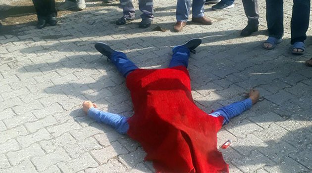 Yürürken silahlı saldırıya uğradı