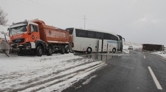 Zincirleme kaza! 6 yaralı
