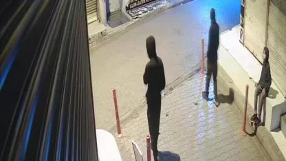 3 Kardeşten Cep Tefonu Soygunu