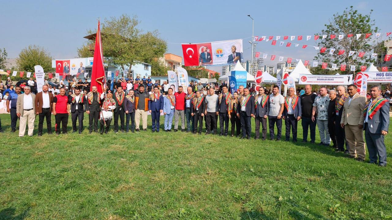 9. Geleneksel İsmet Atlı Karakucak Güreşleri Başladı