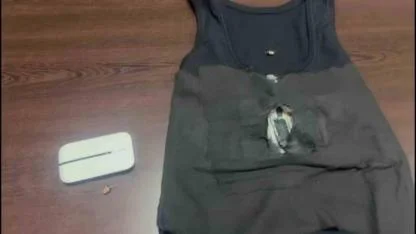 Adana’da Ehliyet Sınavında Tişörte ve Kemere Yapılan Kopya