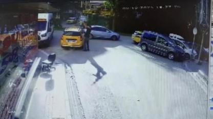 Adana’da Kafeye Otomatik Tüfekle Saldırı