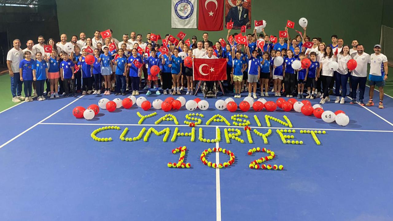 ATDSK Kortlarında Cumhuriyet Kutlaması