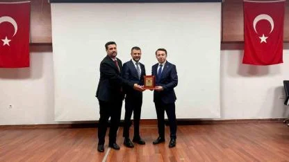 Camiler ve Din Görevlileri Haftasında Seydaoğlu’na Plaket