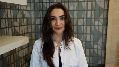 Fast Food ve Hazır Gıda Tüketiyorsanız Dikkat:Cilt Sağlığınız Bozulabilir