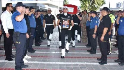 Kalp Krizinden Polis Memuru Son Yolculuğuna Uğurlandı