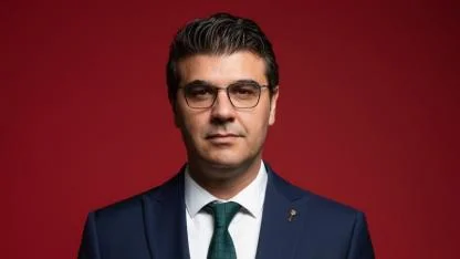 Karataş'tan ''29 Ekim''Mesajı: “Yaşasın Cumhuriyet!”