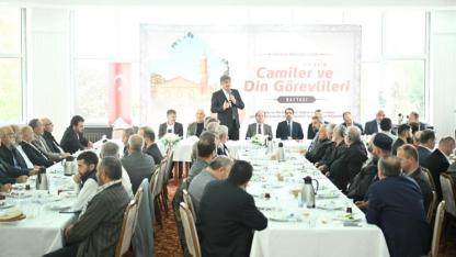 Kartepe’de Din Görevlileri Unutulmadı