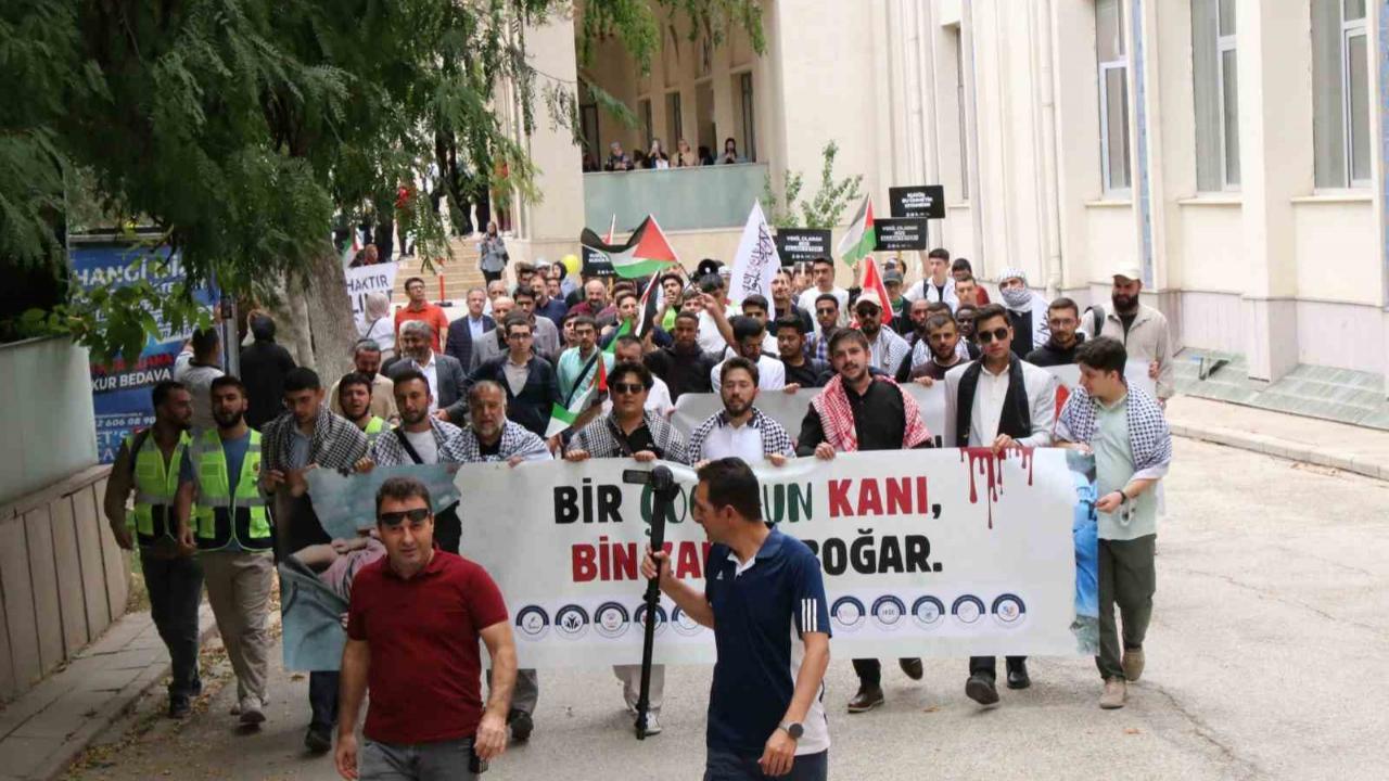 NEÜ Öğrencileri, Gazze İçin Tek Yürek Oldu