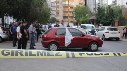 Otomobilde Sır Ölüm