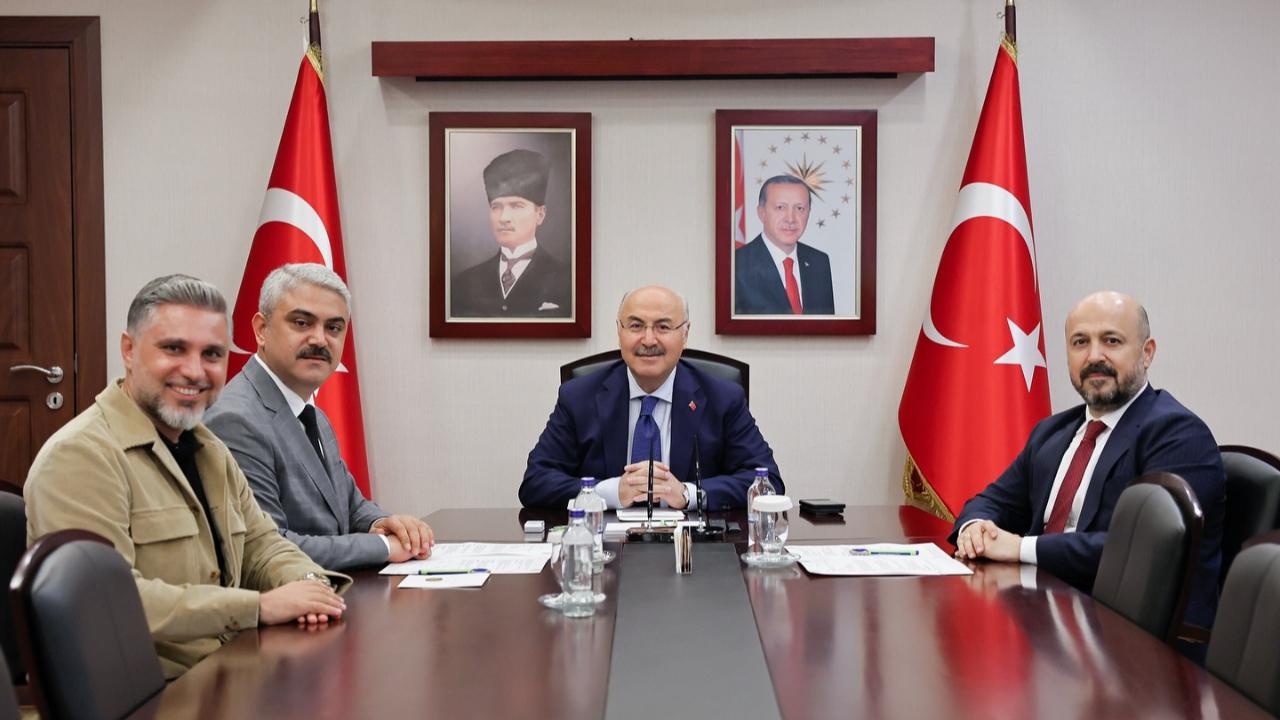 Pozantı&#039;nın Kırsal Mahallelerinde Sağlık Hizmeti:Belediye Binası Poliklinik Olacak