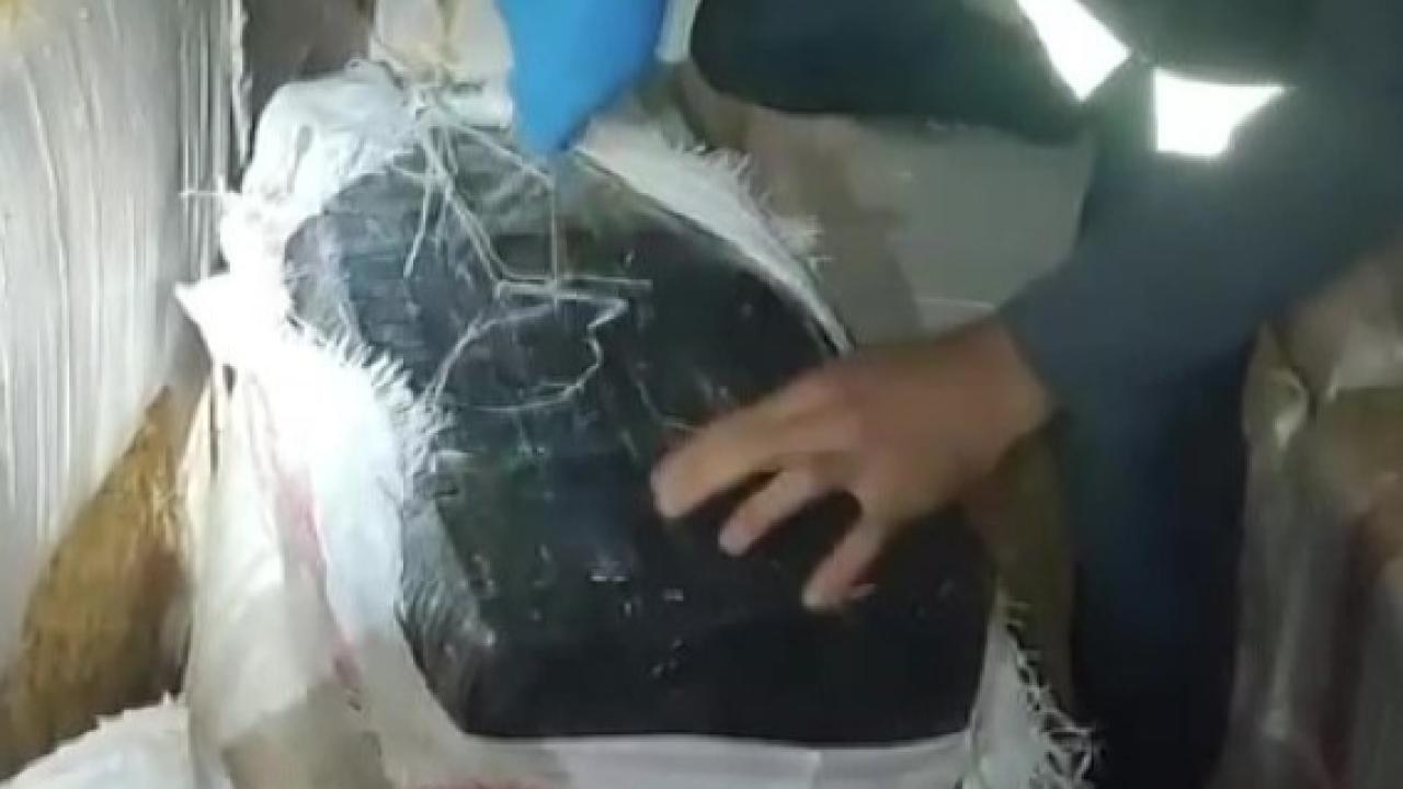 Saman Balyaları Arasında Kaçak Zula:Milyonlarca Elektronik Ele Geçirildi