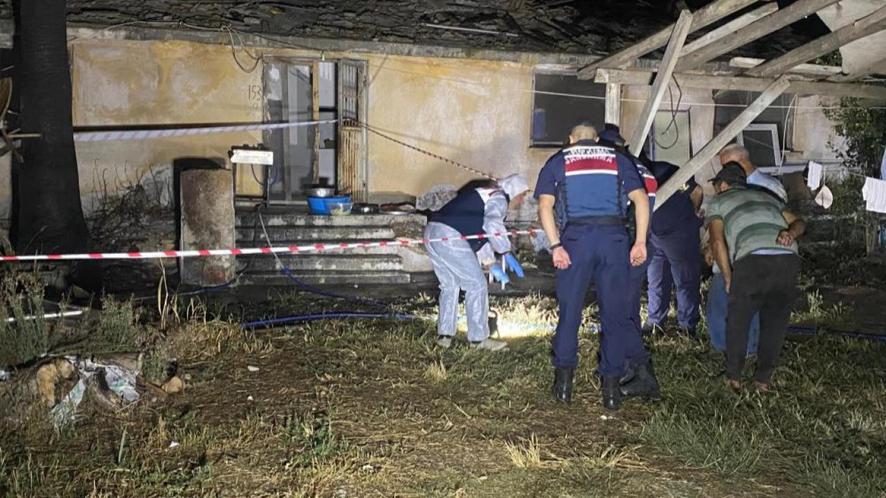 Şantiyede Dehşet:Annesini Yaraladı, Arkadışını Öldürdü