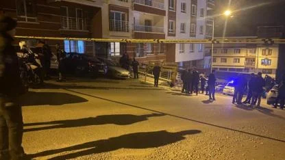 Uyuşturucu Operasyonunda Çatışma:1'i Polis 2 Yaralı