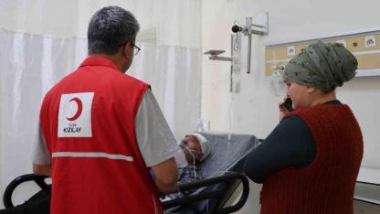 Yangında Kardeşleri Ölen, Engelli Ağabeyin Tedavisi Sürüyor
