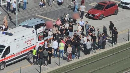 Yolun Karşısına Geçmeye Çalışan Kadına Motosiklet Çarptı
