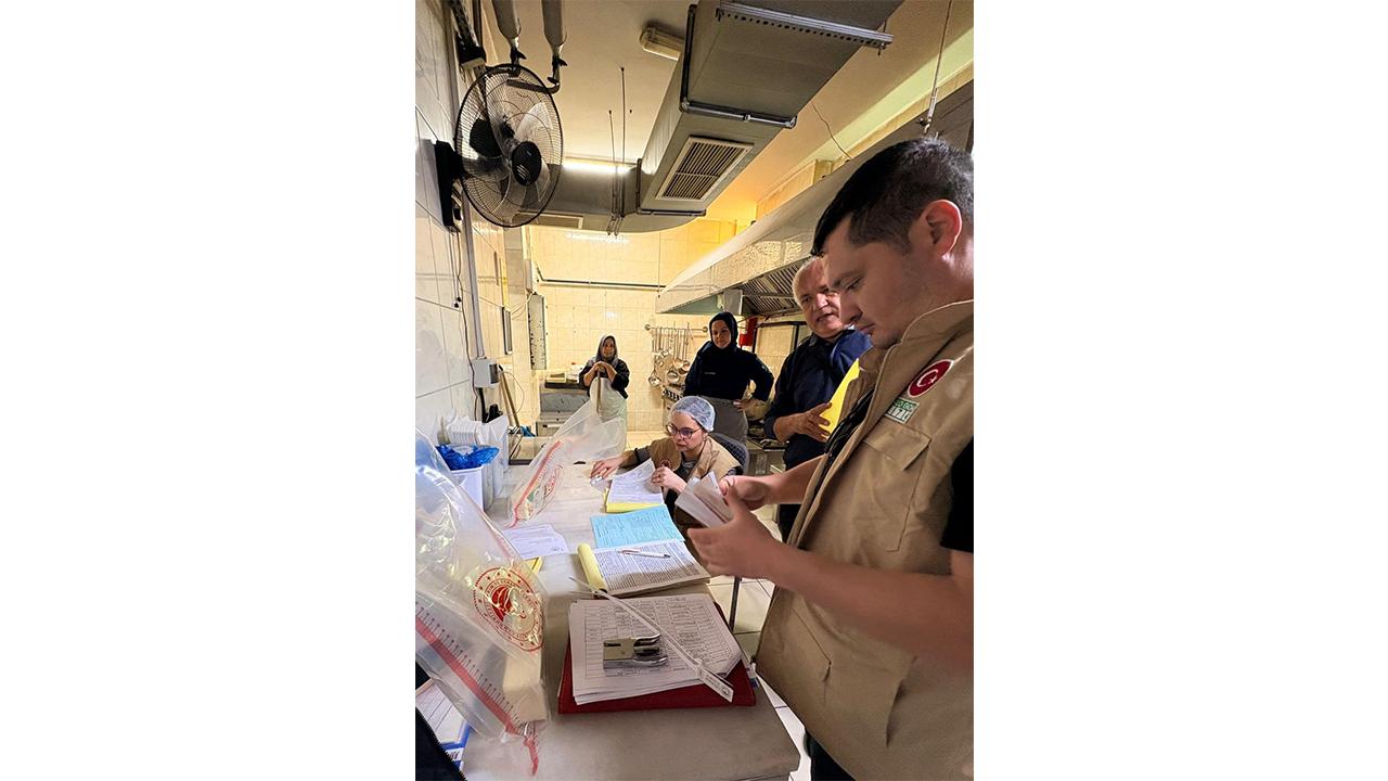 Adana&#039;da Gıda İşletmelerine Ceza Yağdı