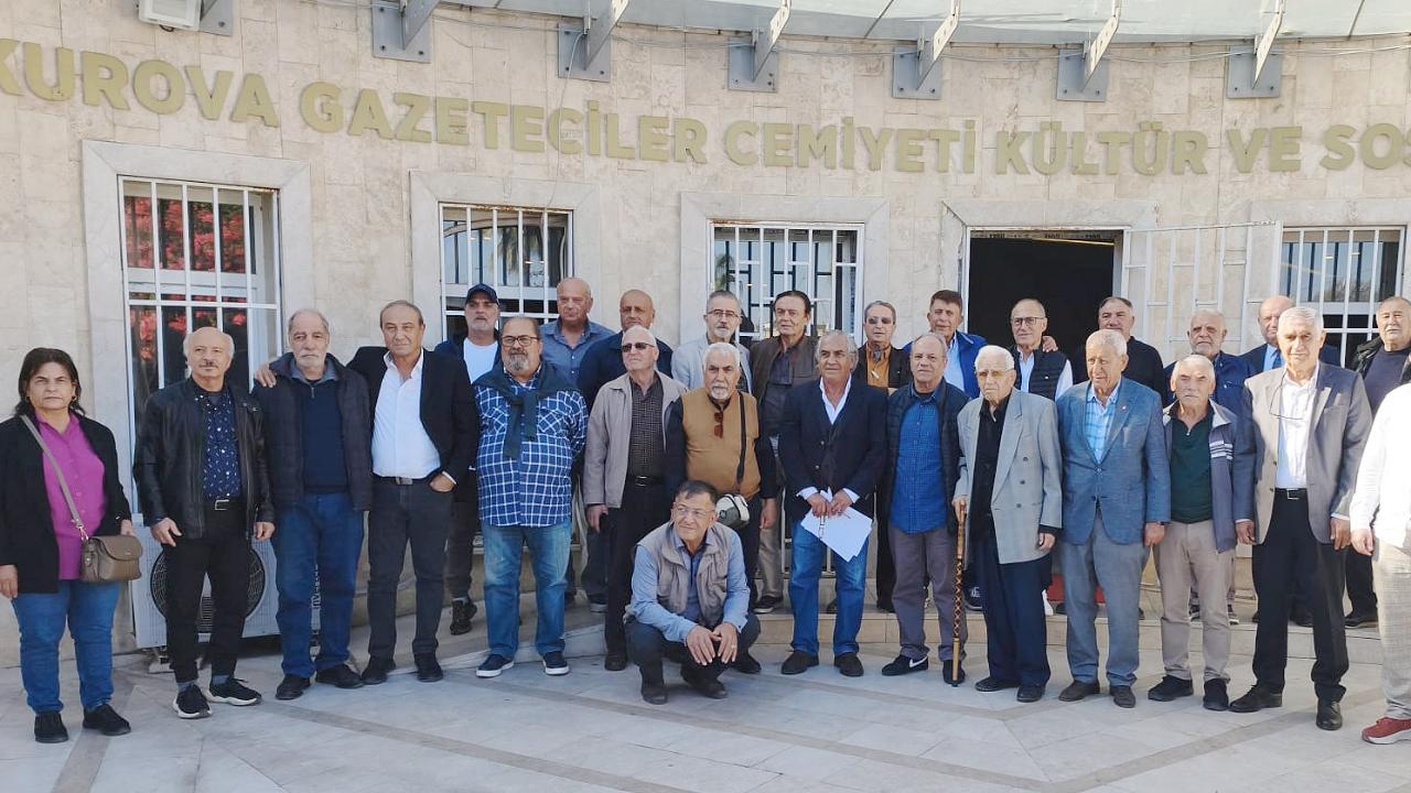 Ali Alphan’dan ÇGC’de Kitap İmza Günü