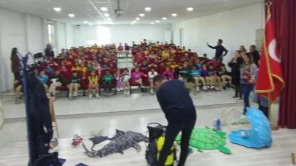 Cumhuriyet İlkokulu’nda “Balık Adam ile Söyleşiler” Etkinliği