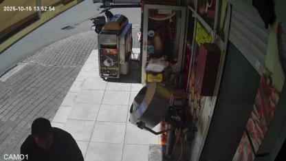 Firari Hükümlü Hırsızlık Yaparken Yakalandı