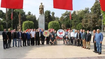 Gazeteciler, Mustafa Kemal Atatürk'ü Andı