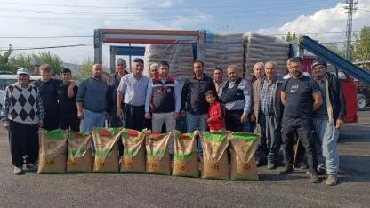 İmamoğlu’nda Üreticilere Buğday Tohumu Desteği