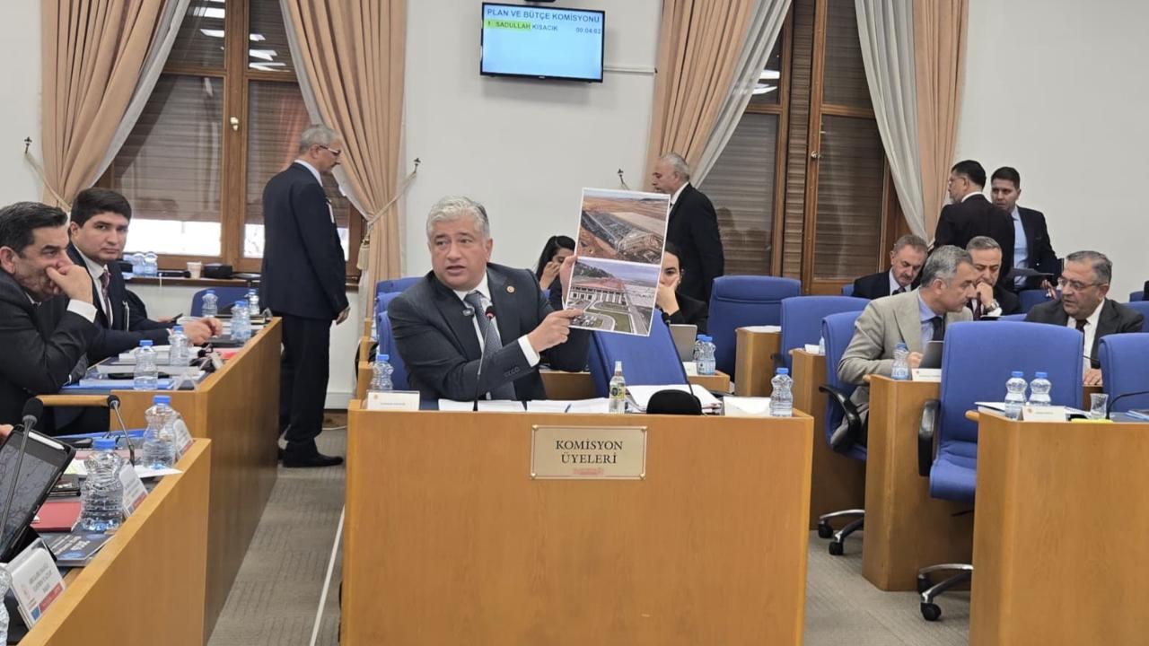 Kısacık’tan Bakan Uraloğlu’na:&#039;&#039;Adana Sahipsiz Kaldı!&#039;&#039;