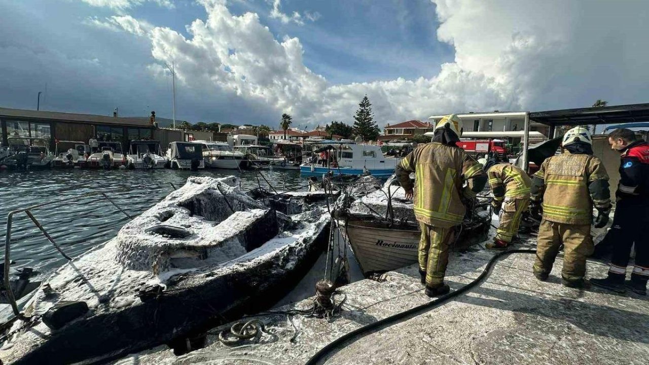 Plajda Yangın Paniği:7 Tekne Yandı