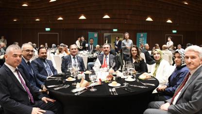 Sarıçam Belediyesi'nden Öğretmenlere Onur Yemeği