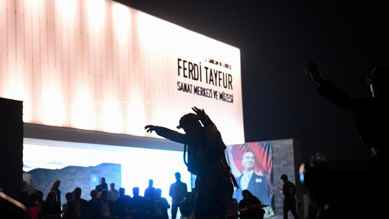 Sarıçam&#039;da Atatürk&#039;e Vefa Programı