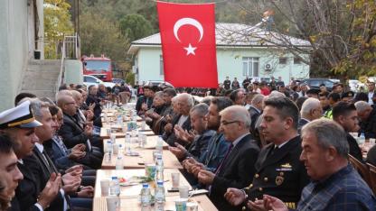 Şehit Deniz Teğmen Öz İçin Mevlit Okutuldu