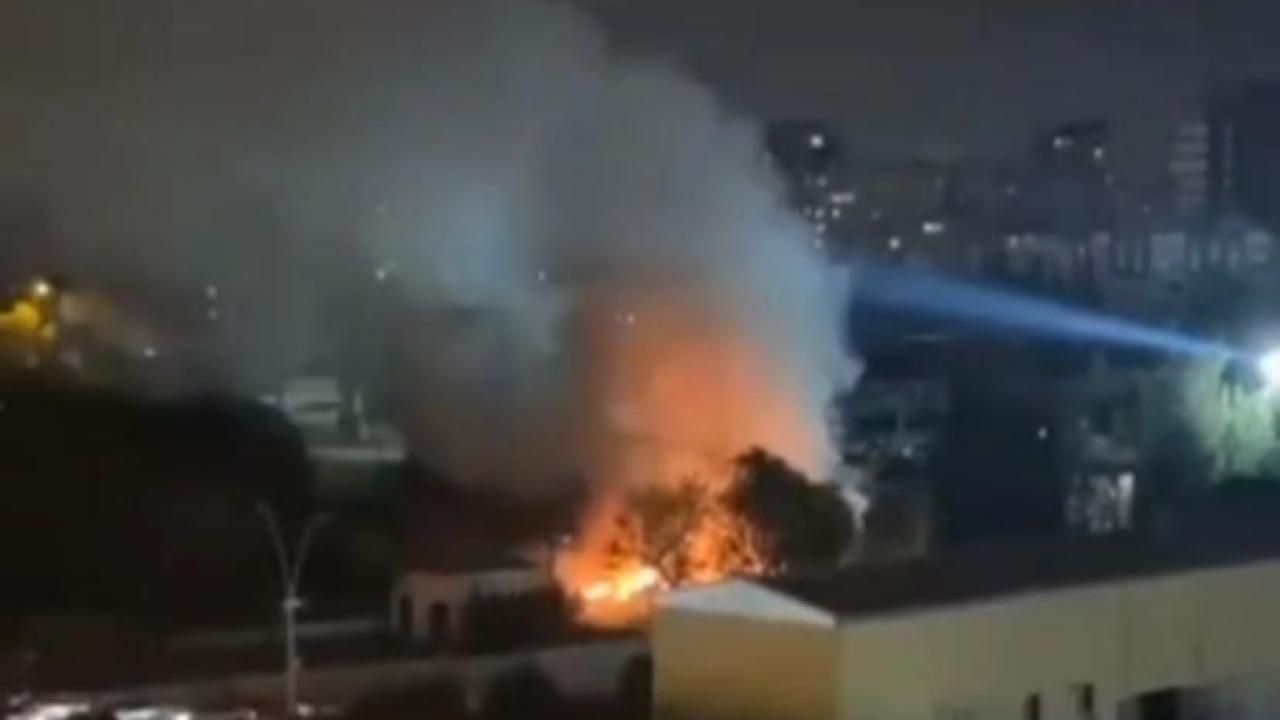 Yıldırımlar Yangına Neden Oldu