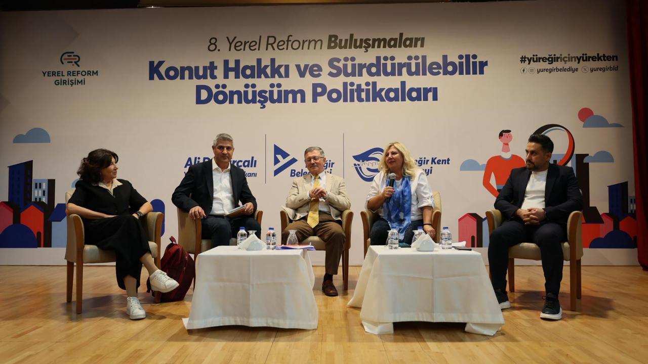 Yüreğir’de &#039;&#039;Konut Hakkı ve Dönüşüm&#039;&#039; Paneli