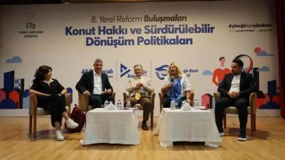 Yüreğir’de ''Konut Hakkı ve Dönüşüm'' Paneli