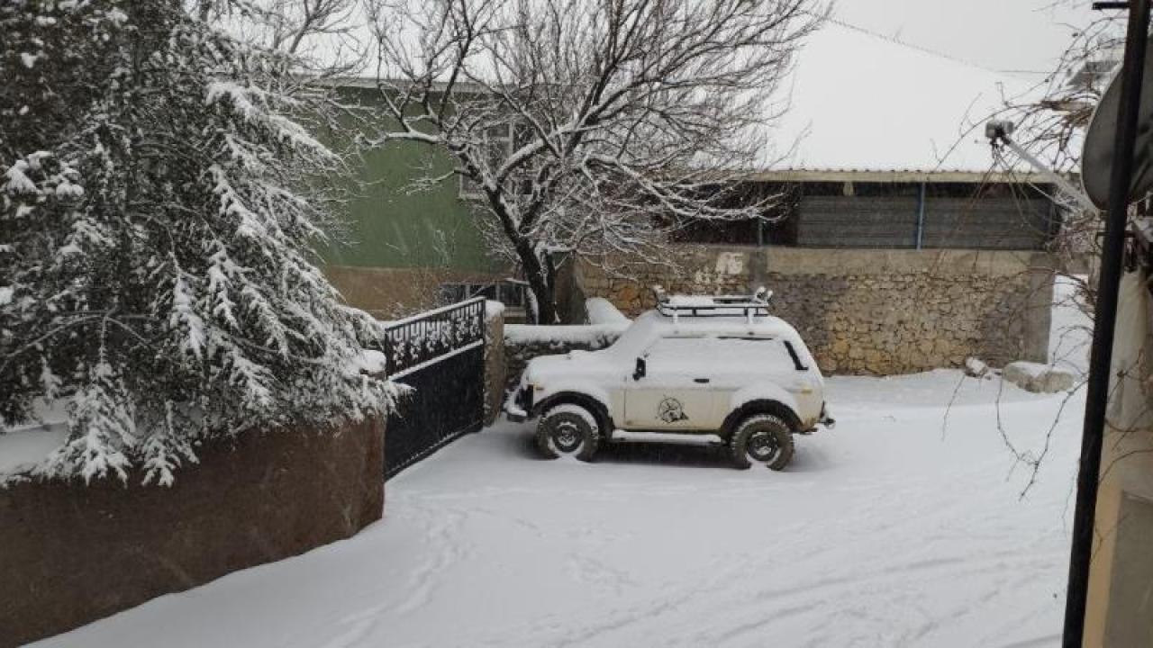 Adana Beyaza Büründü