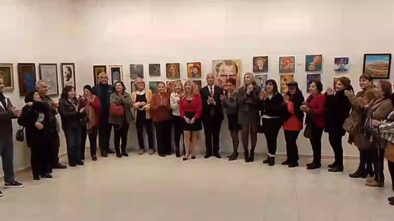 Adana’da “2025'e Veda 2026'ya Hoş Geldin Sergisi” Açıldı