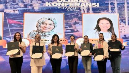 Adanalı Öğretmenlerden Ulusal Gurur