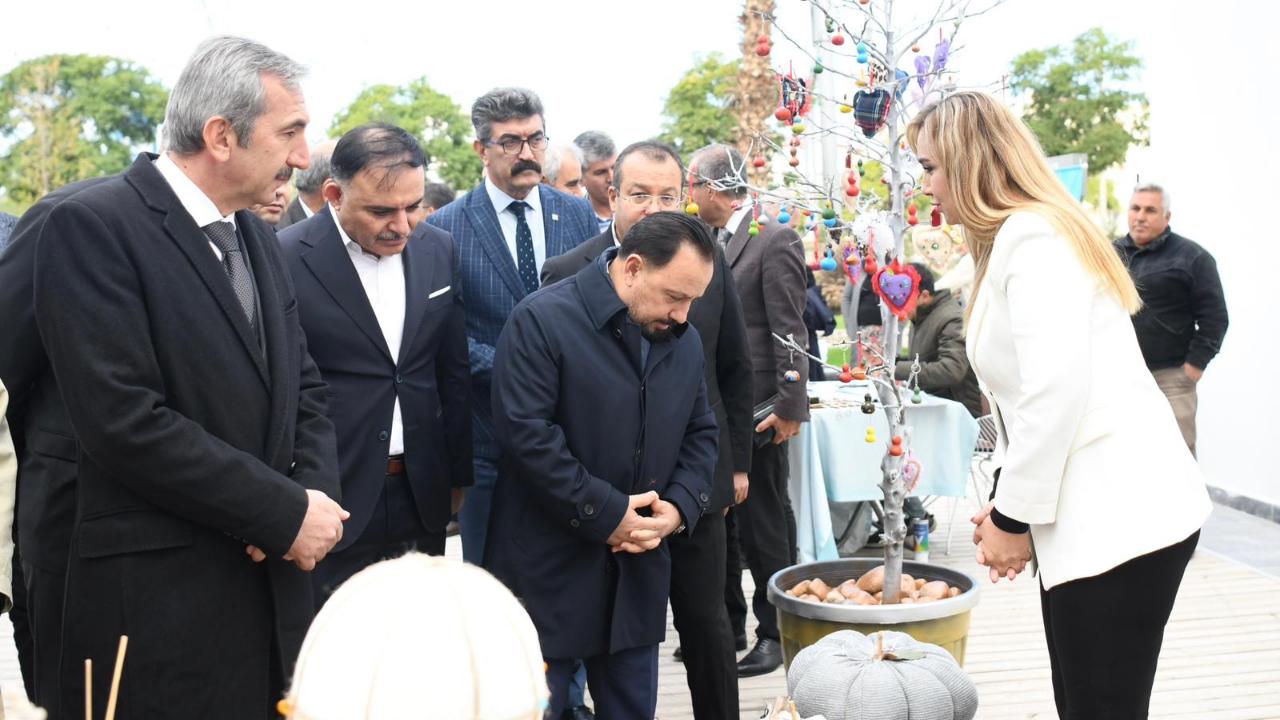 Atıktan Sanata Sergisine Yoğun İlgi