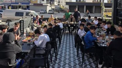 Çukurova Gençlikspor’a  Moral Yemeği