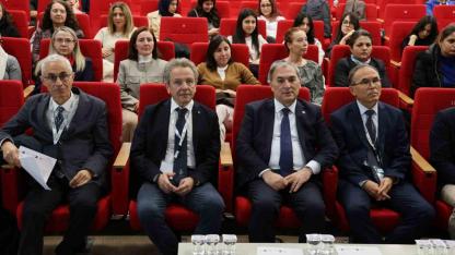 Doç. Dr. İlyas Sarıbaş:''Deprem Yönetmeliği Sahaya Yansımıyor''