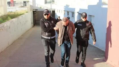 Dolandırıcılık Şebekesi Çökertildi:1.5 Milyarlık Vurgun Yapmışlar