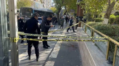 Eşini Rahatsız Eden Adama Tuzak Kurdu