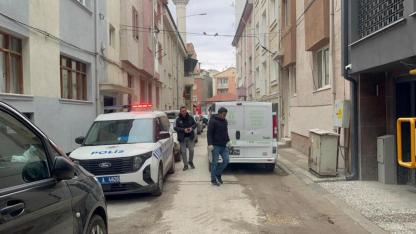 Evinde Ölü Bulundu