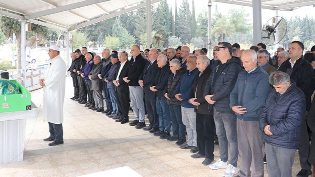 Gazeteci Suat Hayri Akarçay Son Yolculuğuna Uğurlandı